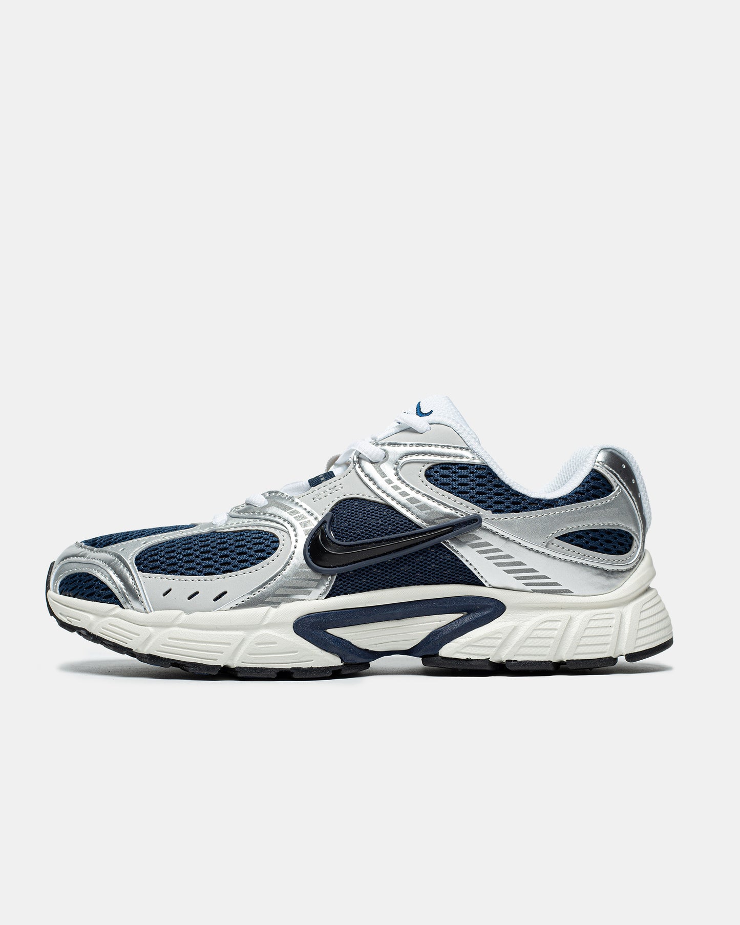Nike V5 RNR ‘Seaweed Metallic Silver”