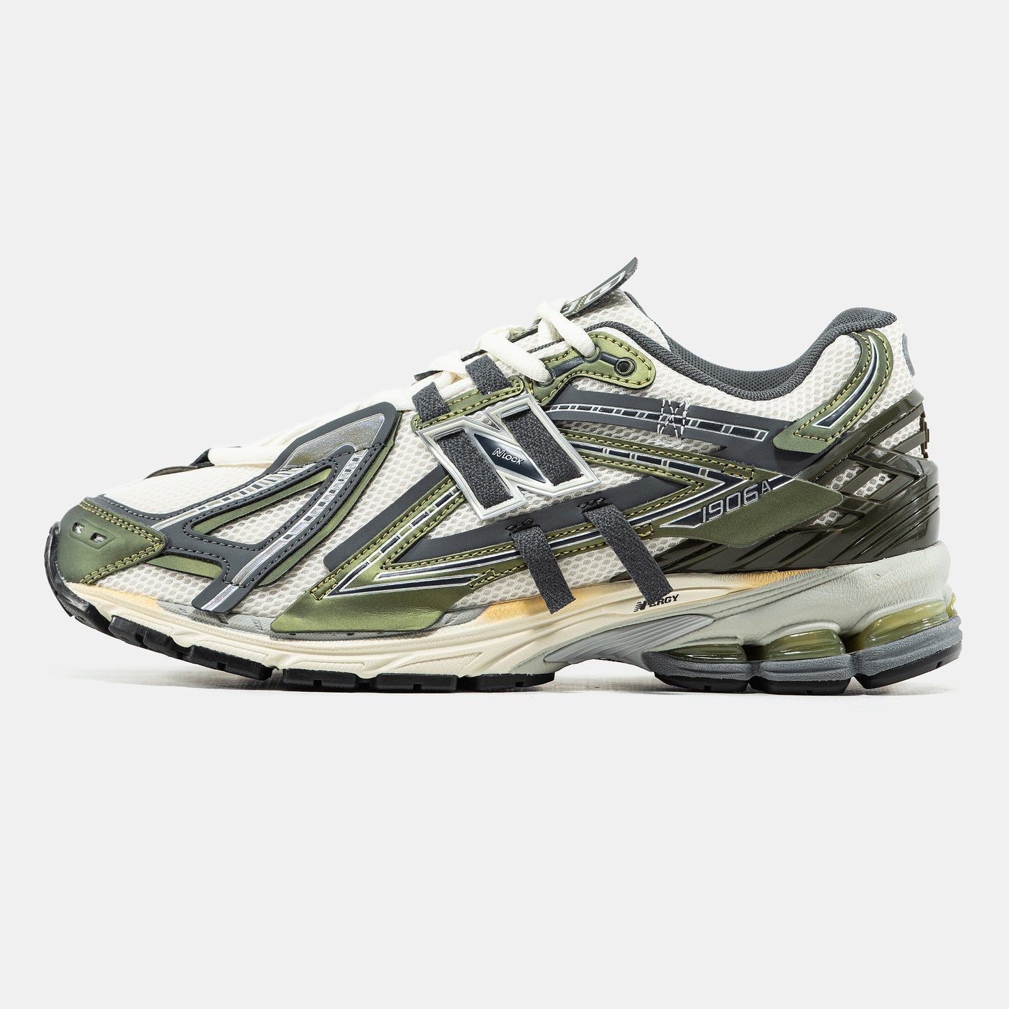 New Balance 1906A
