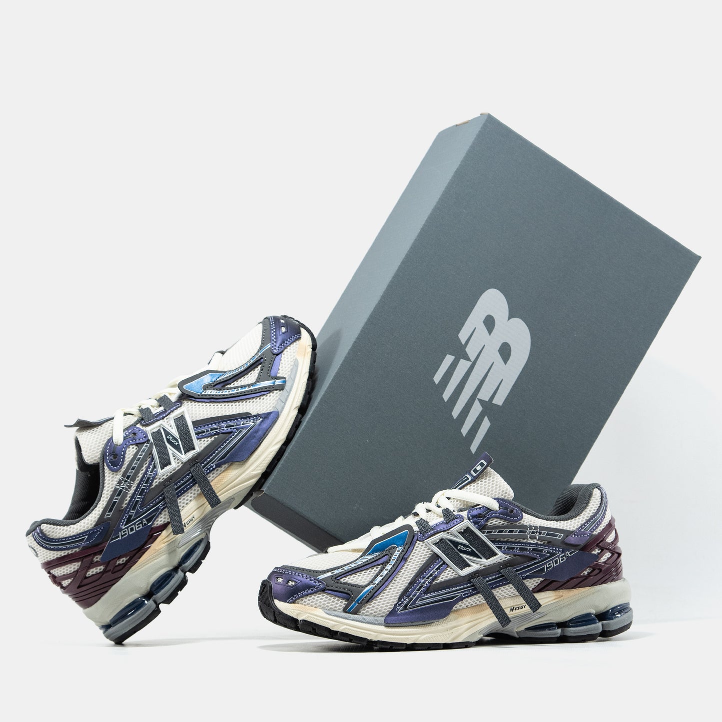 New Balance 1906A