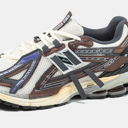 New Balance 1906A