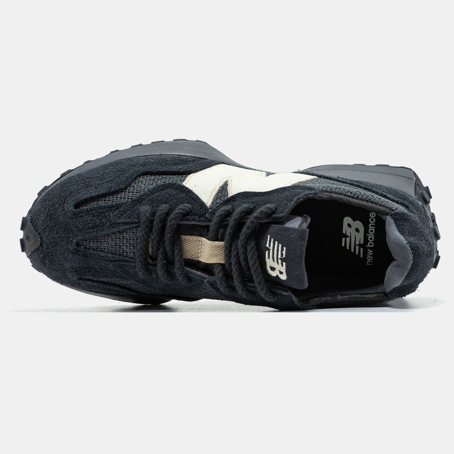 New Balance 327