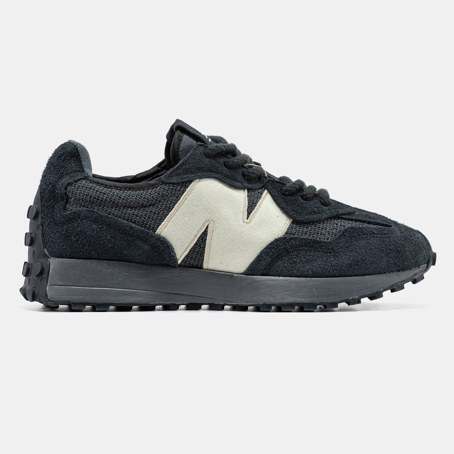 New Balance 327