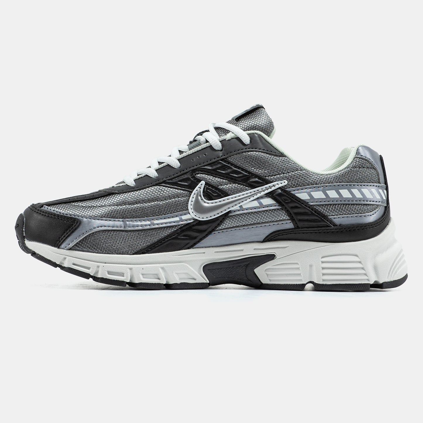 Nike Initiator