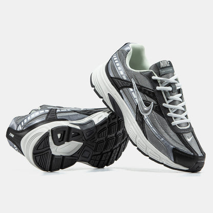Nike Initiator