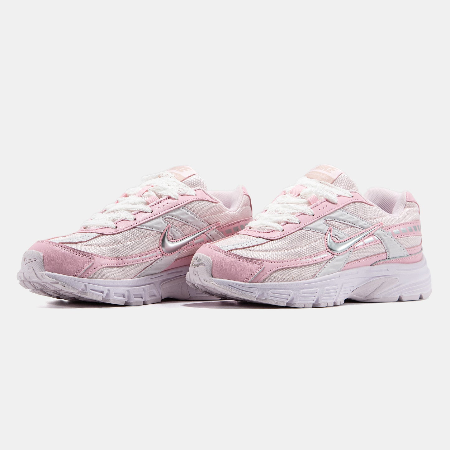 Nike Initiator