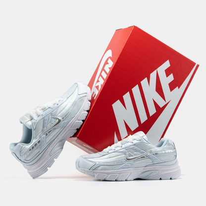 Nike Initiator