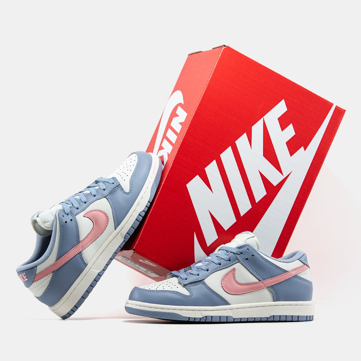 Nike SB Dunk Low