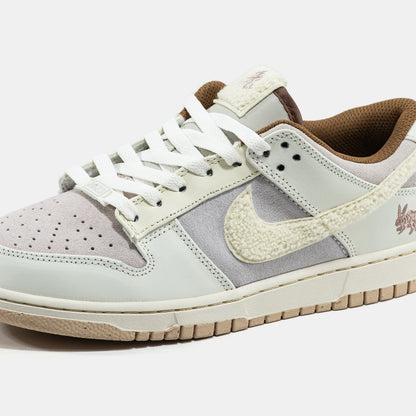 Nike SB Dunk Year of the Rabbit