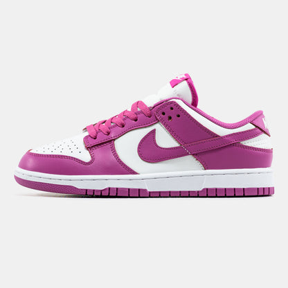 Nike SB Dunk Low