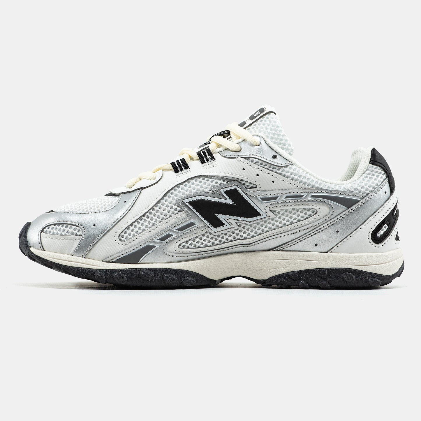 New Balance 204 L