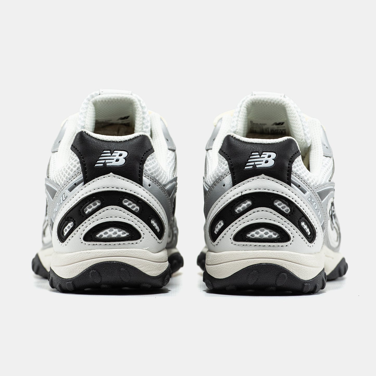 New Balance 204 L