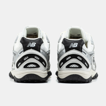 New Balance 204 L