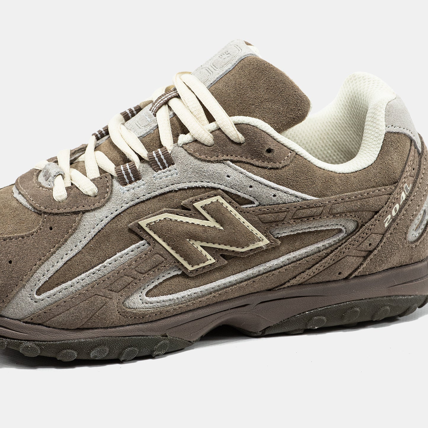 New Balance 204 L