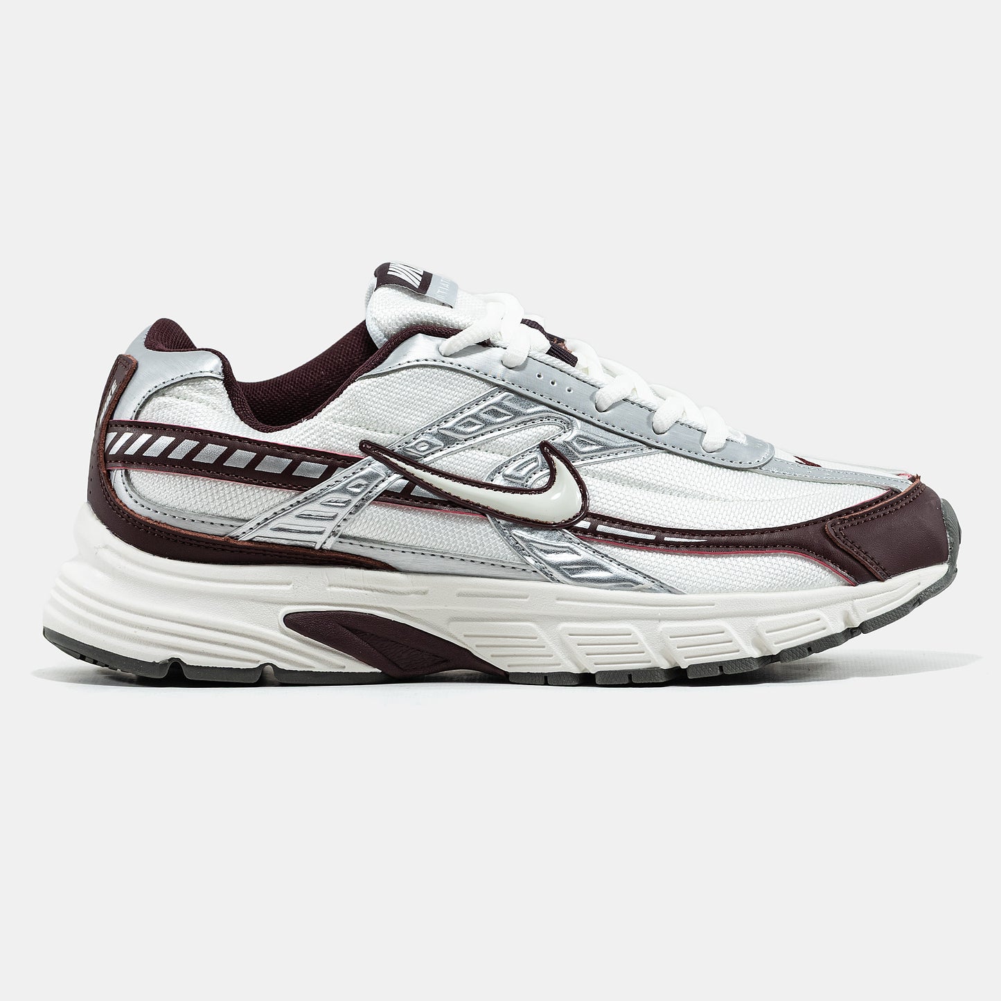 Nike Initiator
