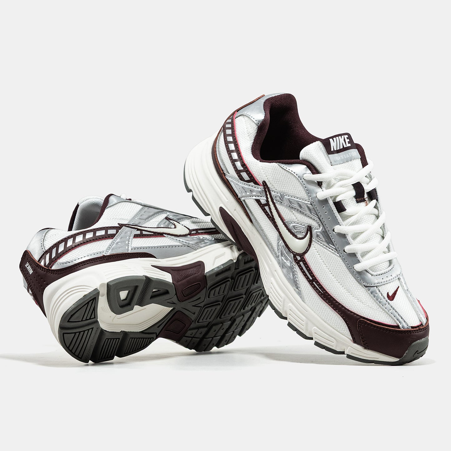 Nike Initiator