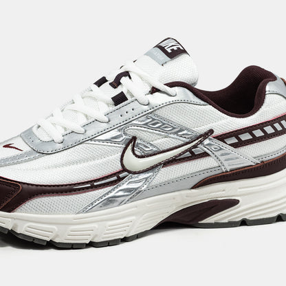 Nike Initiator