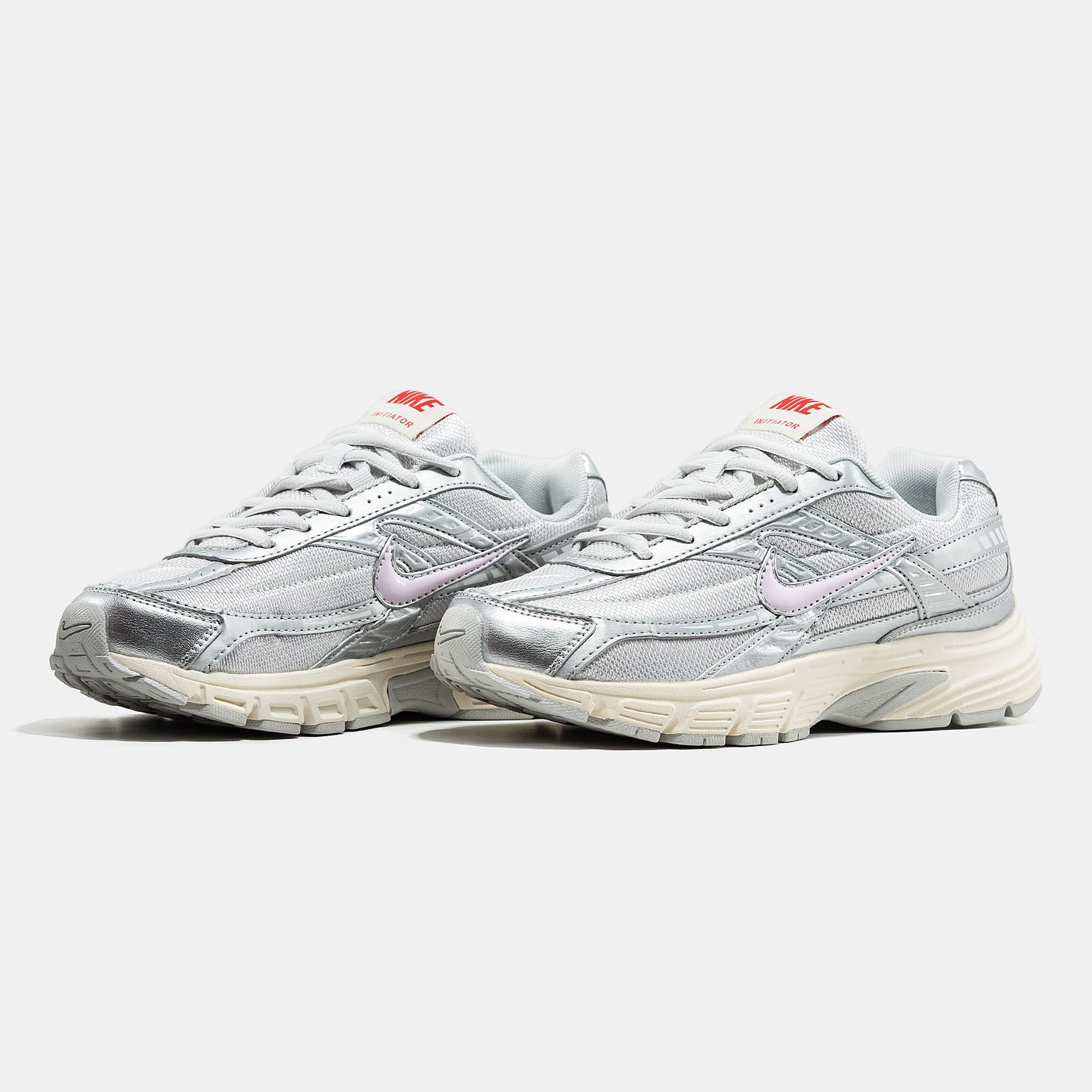 Nike Initiator