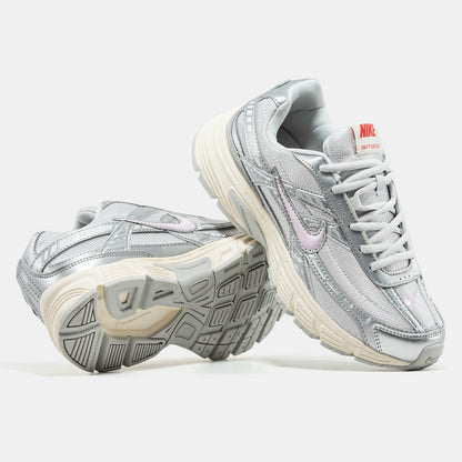 Nike Initiator