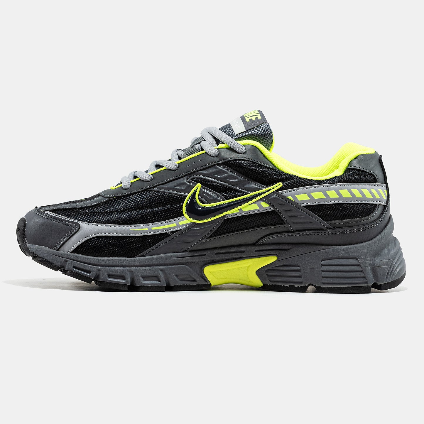 Nike Initiator