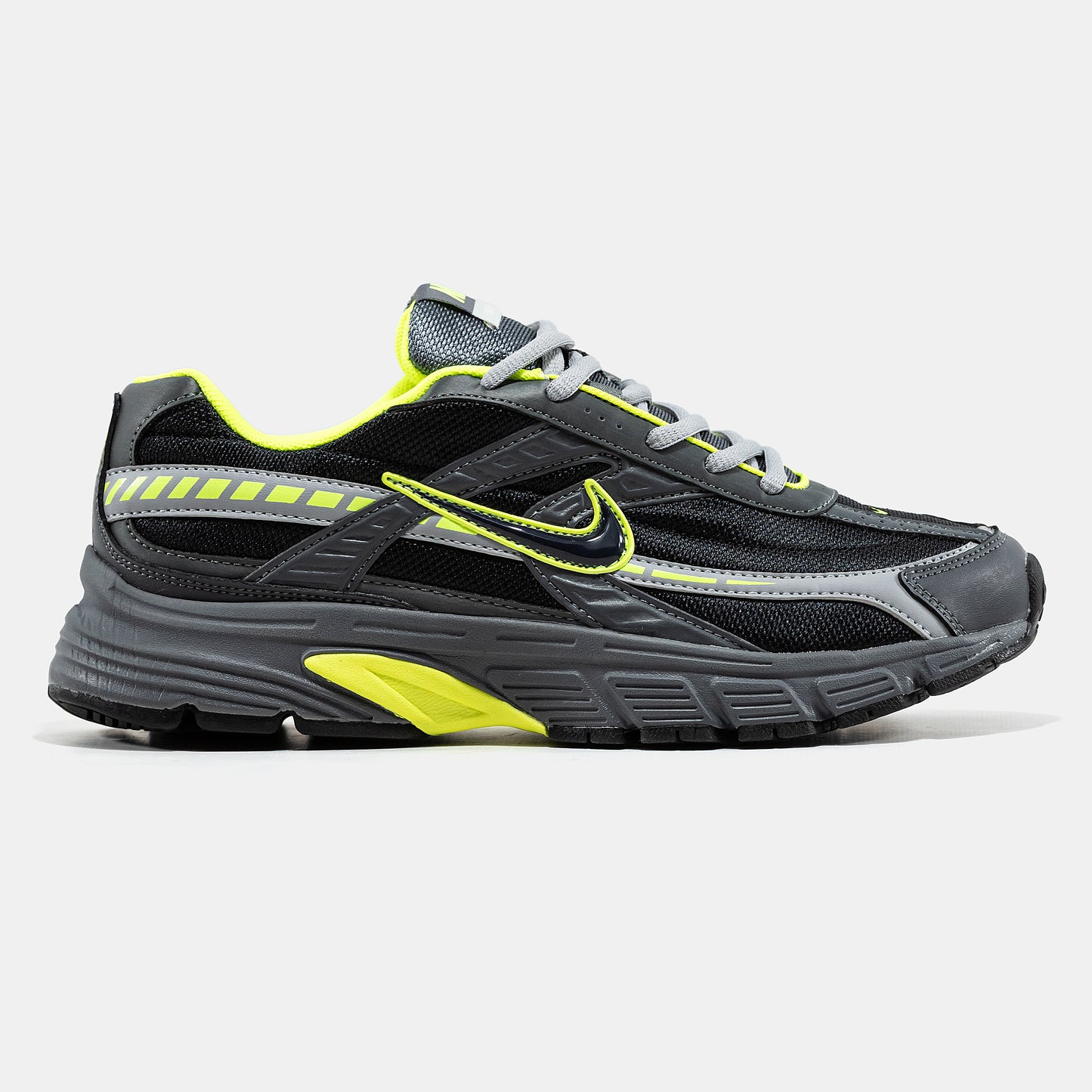 Nike Initiator