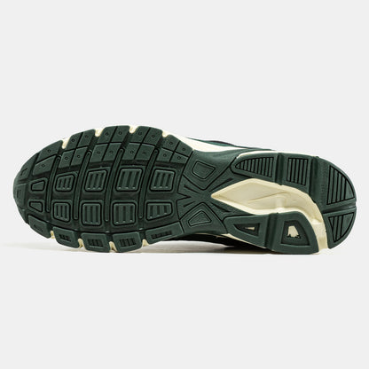 Nike Initiator
