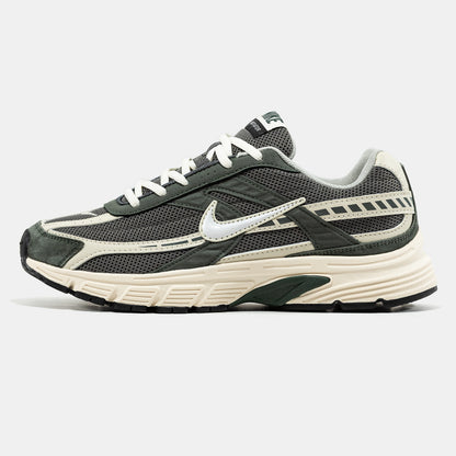 Nike Initiator