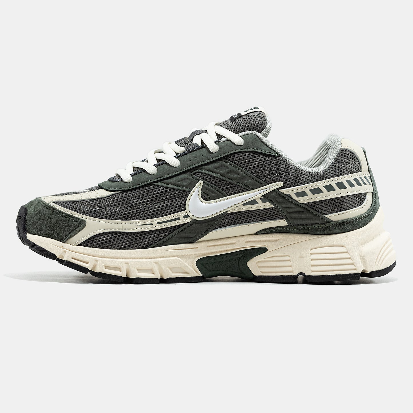Nike Initiator