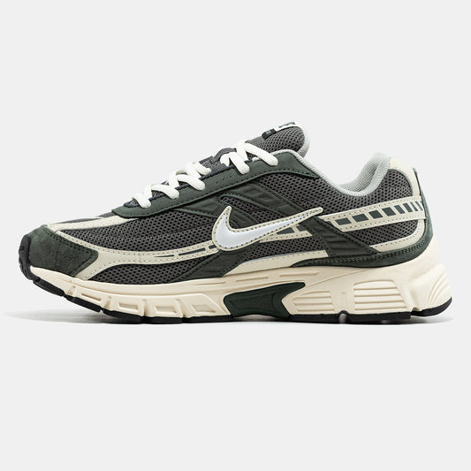 Nike Initiator