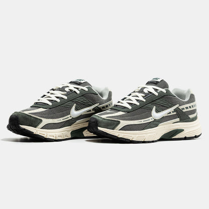 Nike Initiator