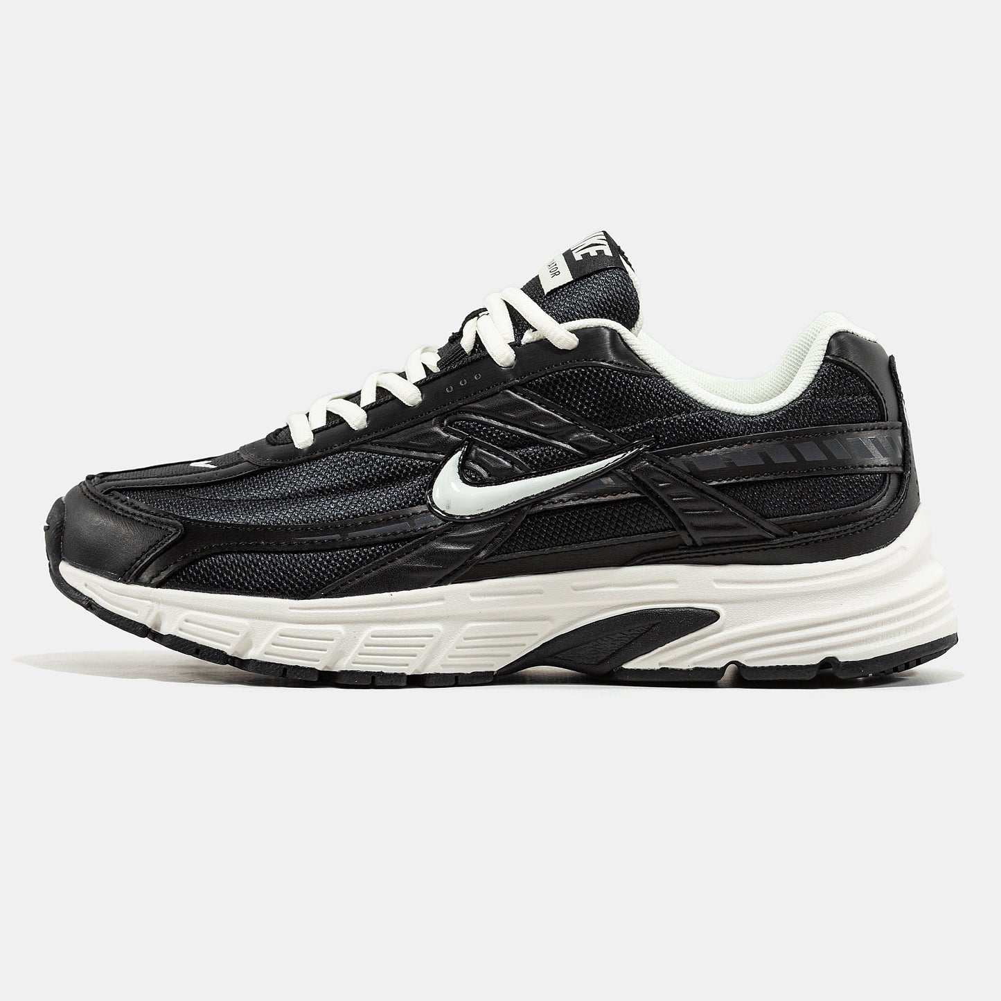 Nike Initiator