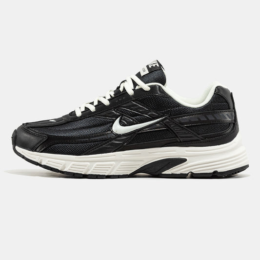 Nike Initiator
