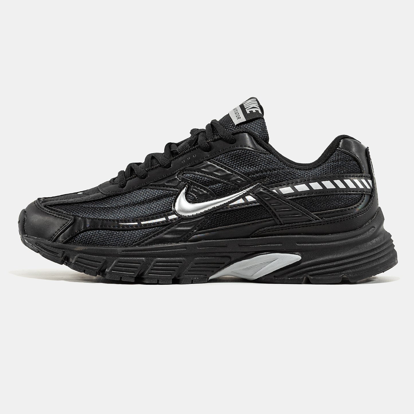 Nike Initiator