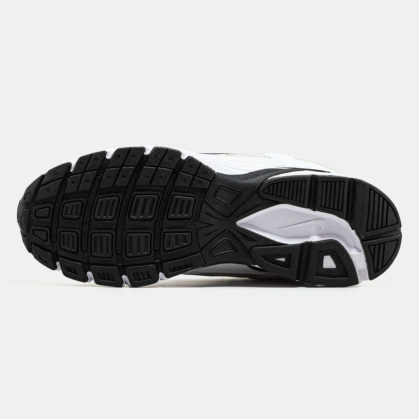 Nike Initiator