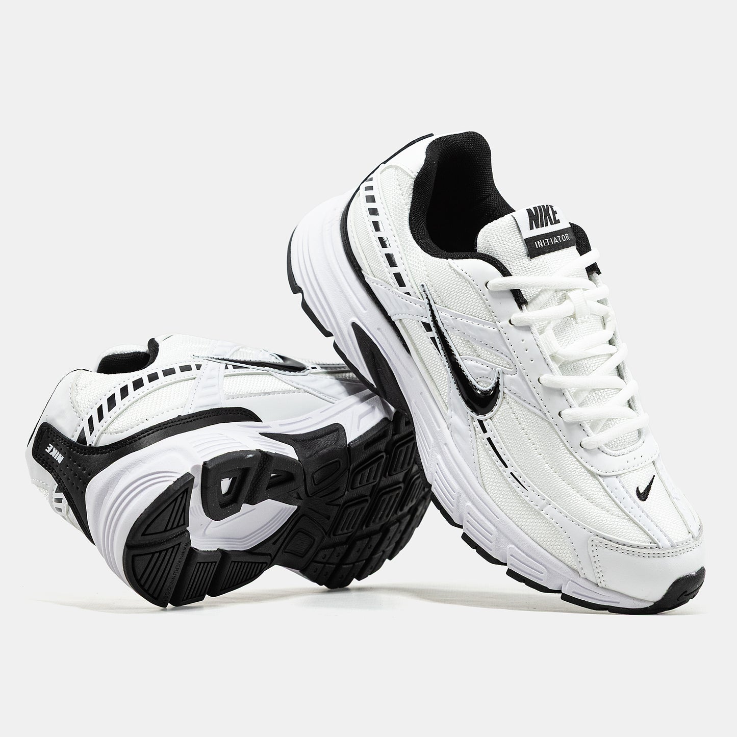 Nike Initiator