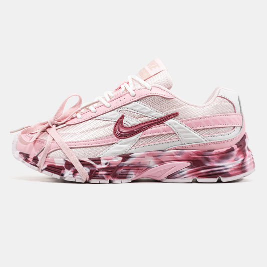 Nike Initiator