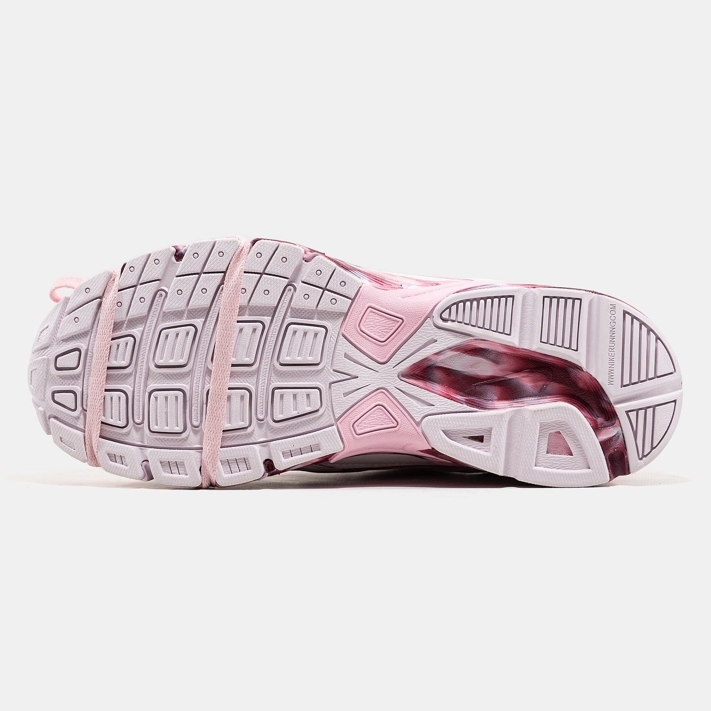 Nike Initiator