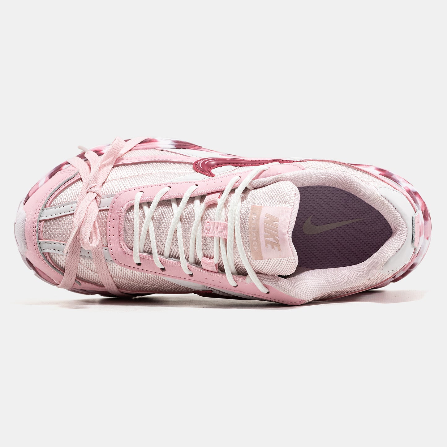 Nike Initiator