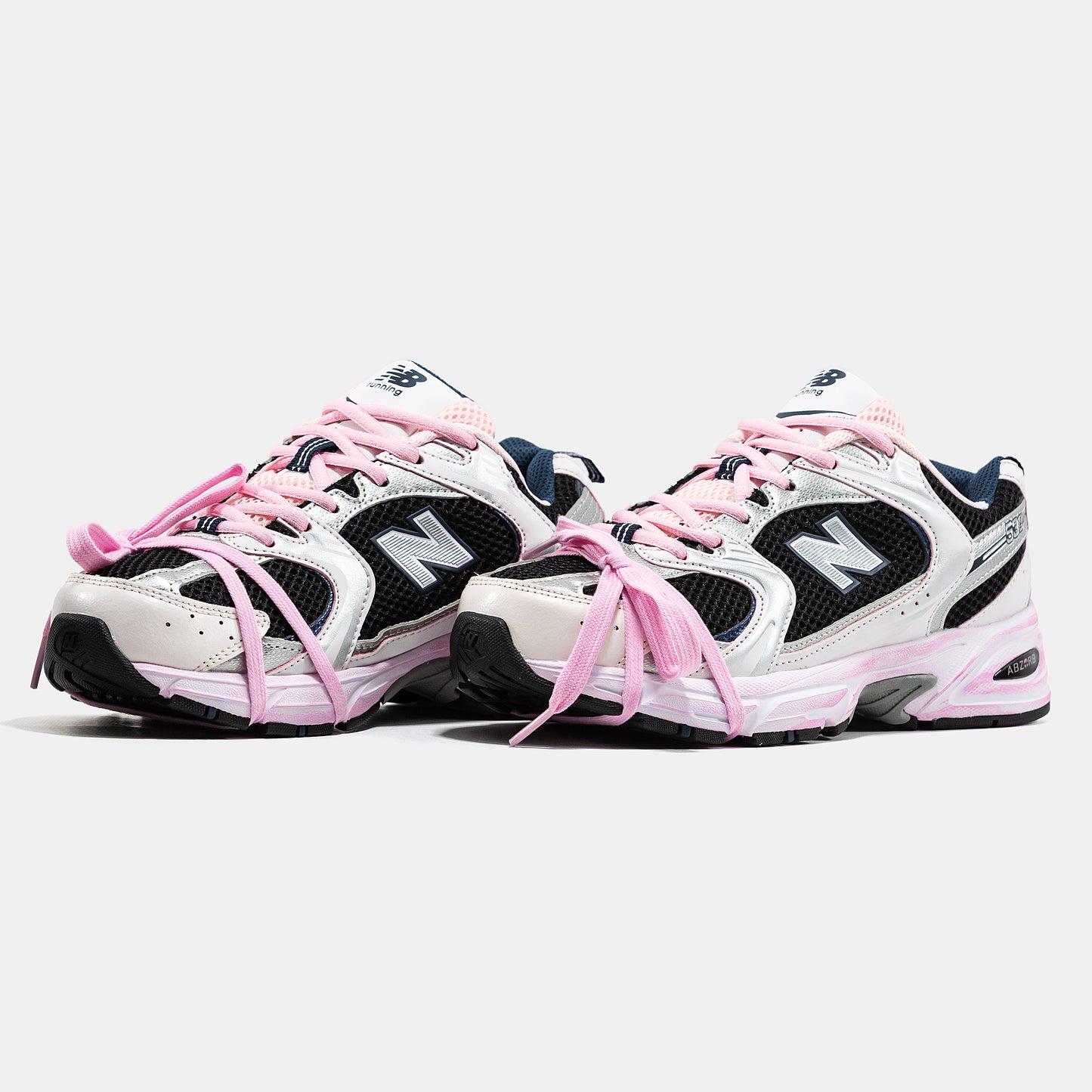 New Balance 530
