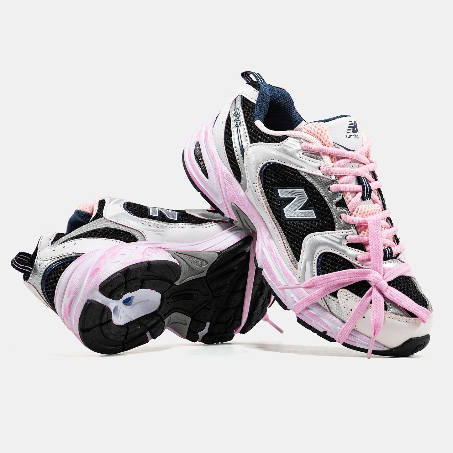 New Balance 530