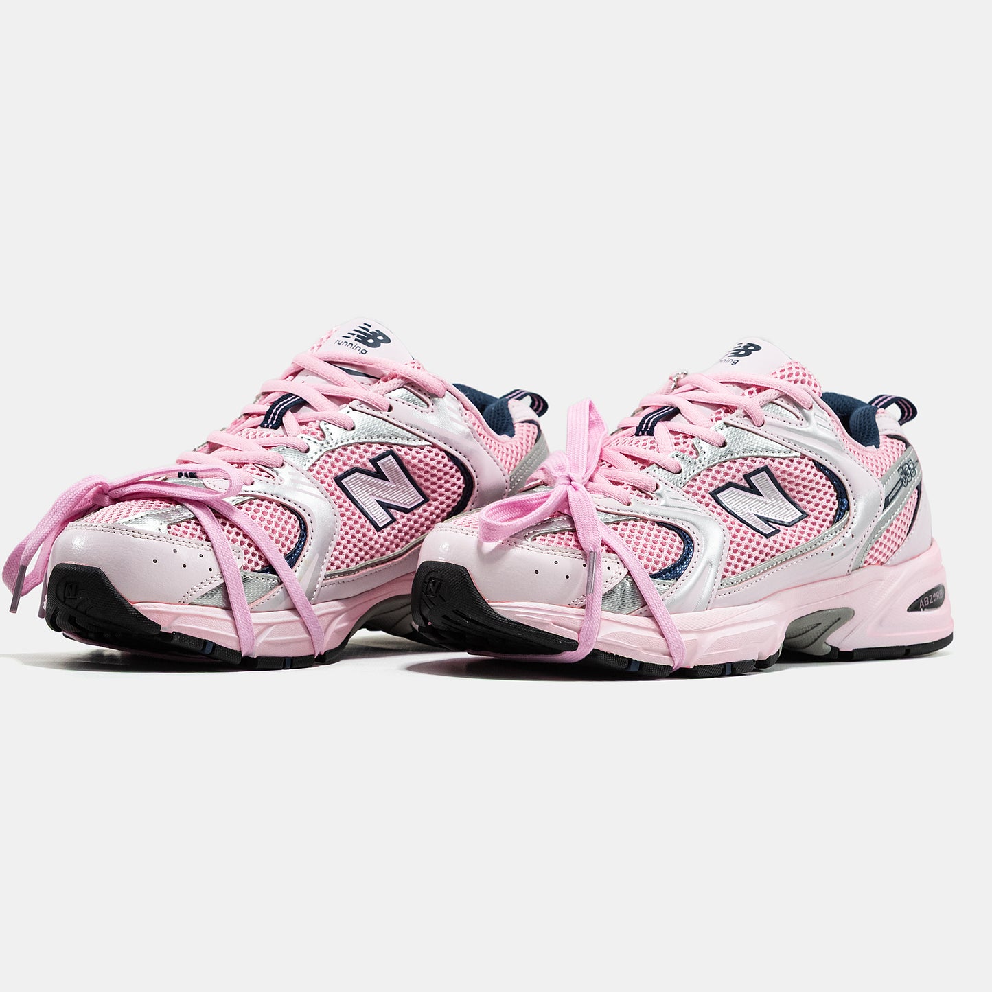 New Balance 530