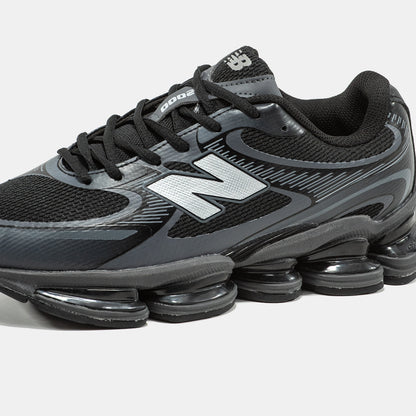 New Balance 2000