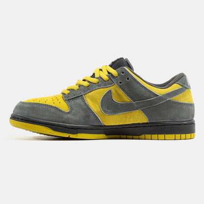 Nike SB Dunk Low x Supreme