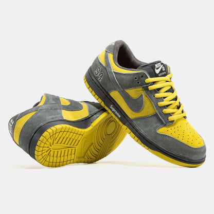 Nike SB Dunk Low x Supreme