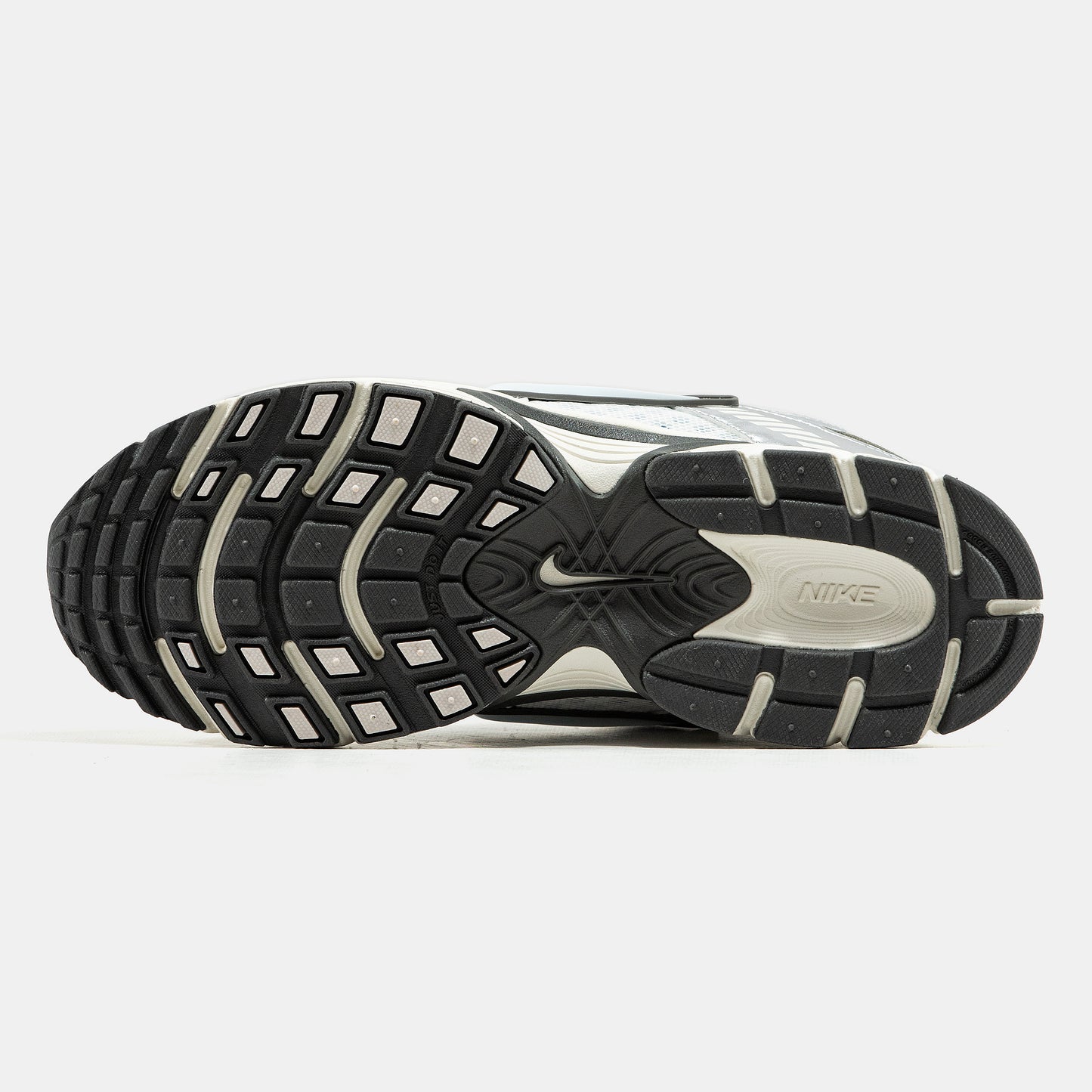 Nike V5 RNR