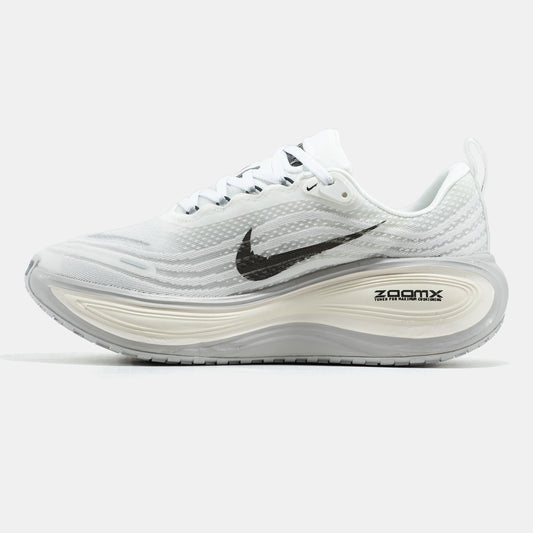 Nike Air Zoom Vomero Plus