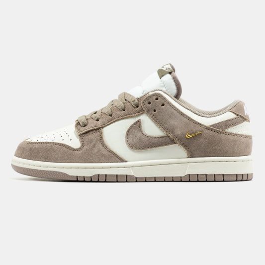 Nike SB Dunk Low