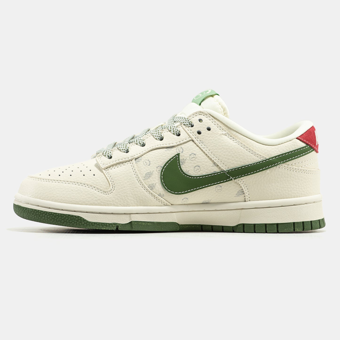 Nike SB Dunk Low