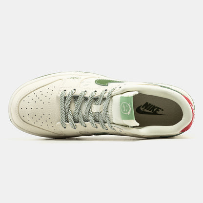 Nike SB Dunk Low