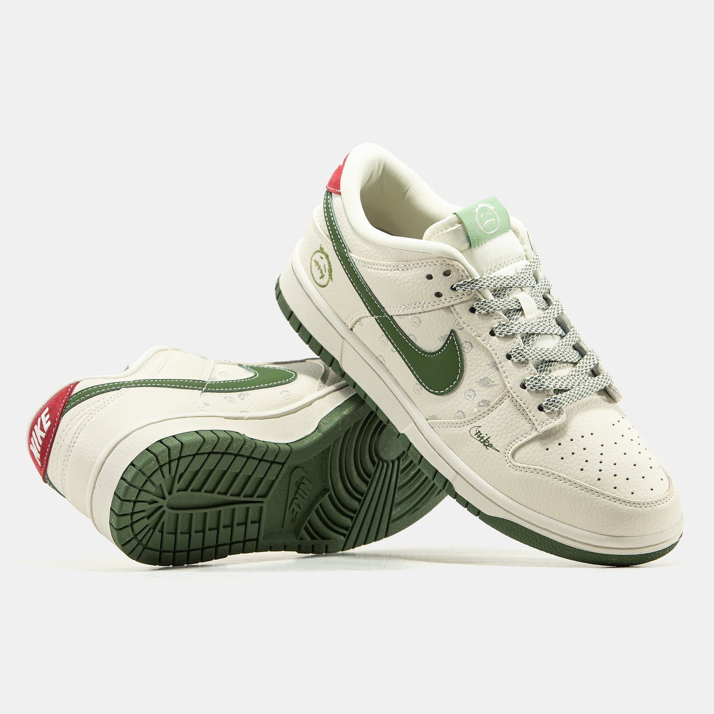 Nike SB Dunk Low