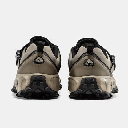 Nike ACG Air Phassad